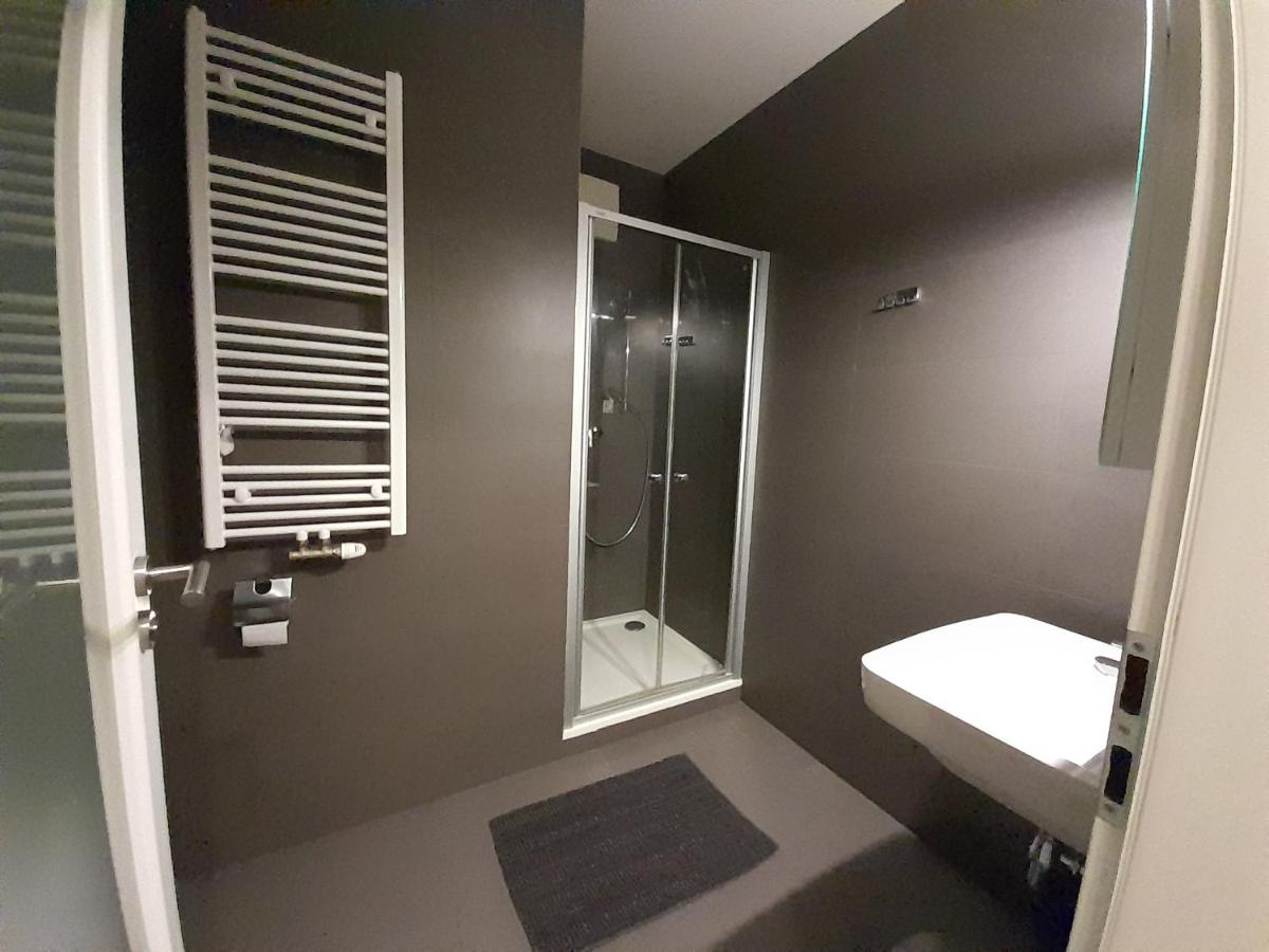 Entrez Radnica 2 Appartement Košice Buitenkant foto